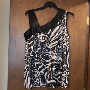 Shiny leopard one shoulder tank